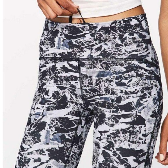 Lululemon train times Starlight Mesh leggings - Picture 11 of 12